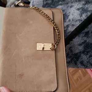 Shoulder purse